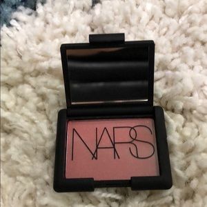 NARS mini blush Goulue.